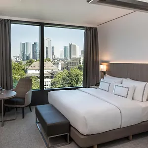 Melia Frankfurt Hotel