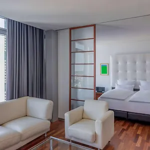 Innside By Melia Frankfurt Eurotheum Francfort-sur-le-Main